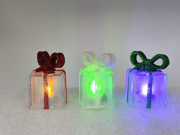 

Christmas gift small gift box for children LED lights new small ornaments