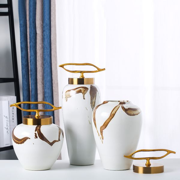 

Chinese Style Model House Soft Decoration Ornaments Copper Cover Accessories Ceramic Home Foyer Storage Jar