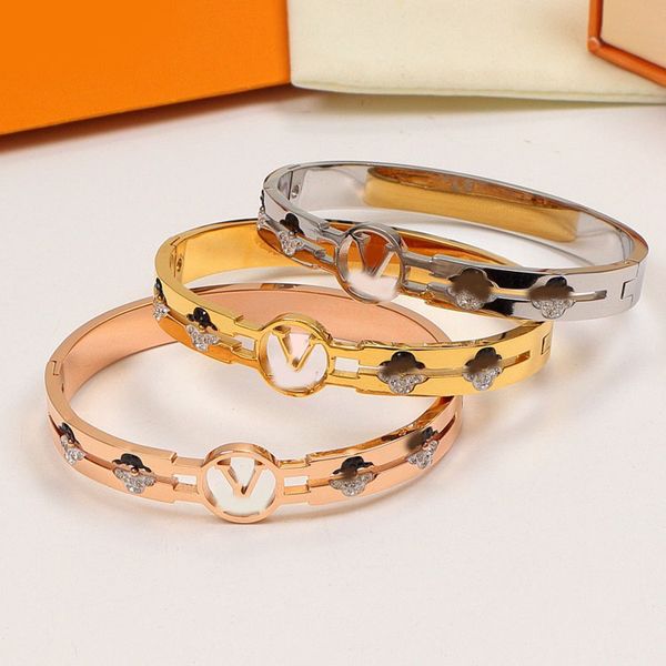 

Hollow Crystal Letter Flower Bracelets Gold Silver Plated Stainless Steel Bangle Chain Luxury Brand Designer Women Men Wristband Cuff Fashion Jewelry Accessories