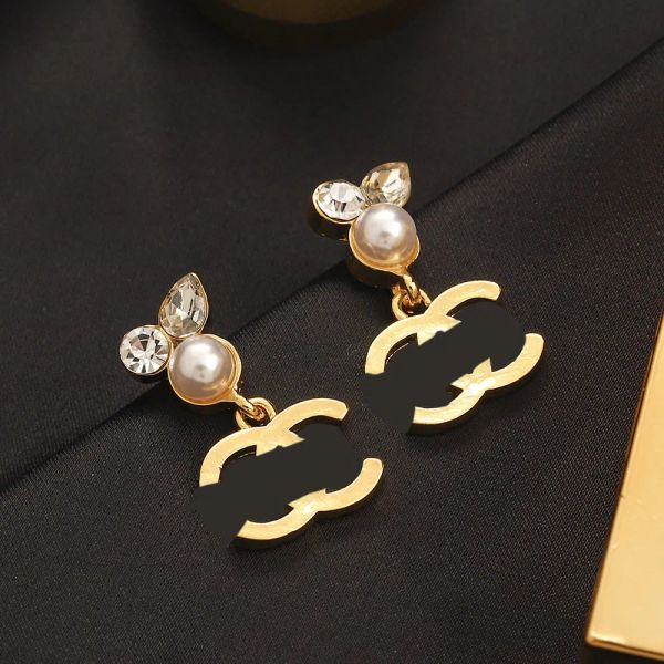 

Luxury Fashion Designer Letter 925S Earrings Fashion Romantic Women's Girl's Elegant Stud Earrings Classic Earrings Wedding Accessories 20styles