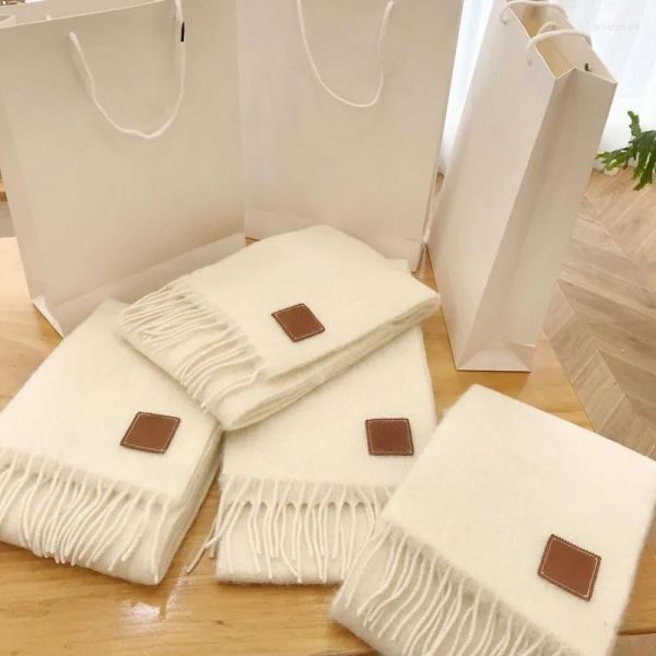 

Designer Scarf Scarves Winter Women Cashmere Warm Female Mohair Wraps Thick Soft Bufanda Big Tassels Shawl 2023