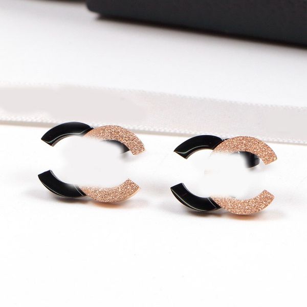 

Fashion Gold Black Letter Ear Stud Earring Luxury Brand Designer Women Stainless Steel Earring Elegant Jewelry Accessories Wholesale With Box