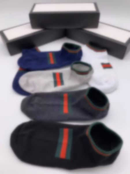 

2021 high quality cotton sports socks with street-style striped sports basketball for men and women 5 pieces/piece ezryhz