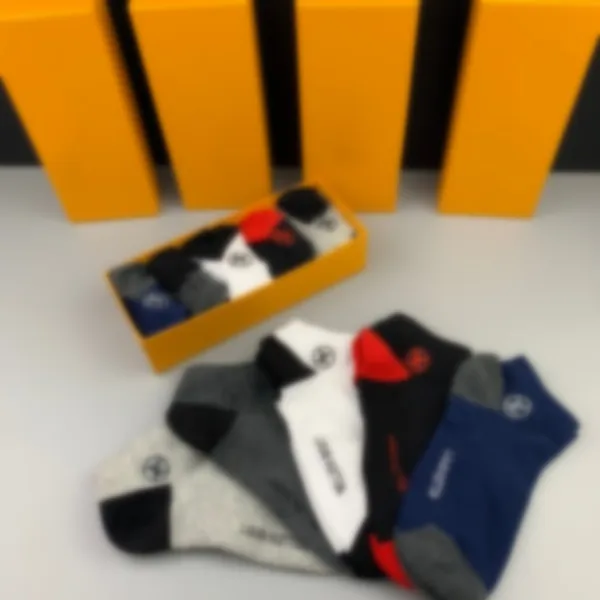 

designer socks White Socks for Men and Women five pairs of luxury Sports Winter mesh letter arrow printed socks have box wholesale, Black