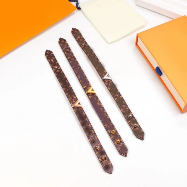 

Luxury Brand Designer Women Men Leather Bracelets Gold Silver Plated Stainless Steel Letter Charm Bangle Wristband Cuff Party Fashion Jewelry Accessories Gifts