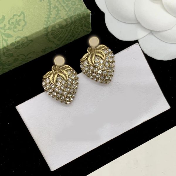 

Lots Classic Luxury Crystal Enamel Pearl Letter Ear Stud Earrings Brand Designer Elegant Women Gold Silver Copper Women Jewelry Accessories Wedding Party Gifts