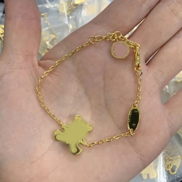 

Elegant 18K Gold Silver Crystal Charm Bear Bracelet Chain Bangle Luxury Brand Designer Women's Letter Pendant Clover Flower Bracelet Wedding Party Jewelry Gifts