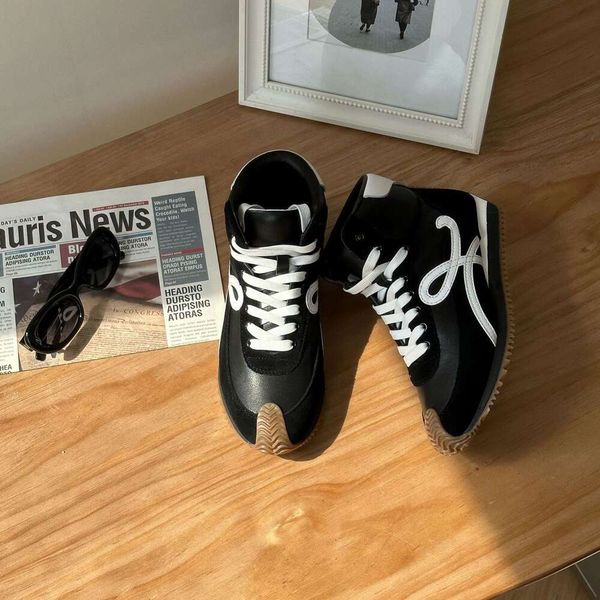 

2024 New Sports Shoes for Women's Autumn and Winter Warm Casual Shoes with Thickened Bottom Made of Cowhide Running Shoes Sports Casual Shoes, #03