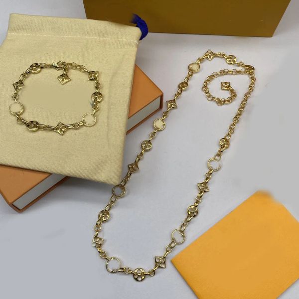 

Classic Star Clover Charm Bracelets Fashion Designer 18K Gold Silver Link Chain Bangle Bracelet for Women Girl Necklaces Elegant Jewelry Fashion Accessories Gift