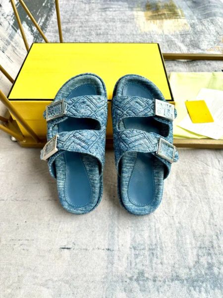 

2024 Blue denim slides Fashion Feel Double-band flat slides with Baguette decorative buckles chenille worn-look blue denim Gold-finish metalware Size 35-45 Men's shoes, #9