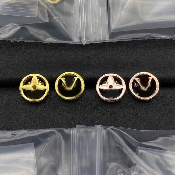 

Luxury Simple Circle Clover Letters Ear Stud 18K Gold Silver Plated Earrings Famous Designer Fashion Women Wedding Party Jewelry Gift With Box