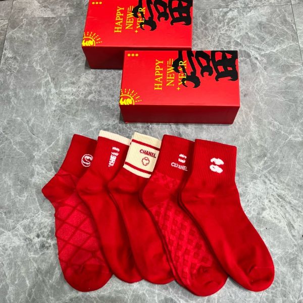 

designer 2024 luxury Designer Mens Womens Luxurys Socks Five Pair Luxe Sports Winter Mesh Letter Printed Sock Embroidery Cotton Man Woman