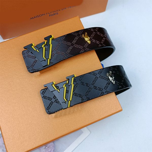 

2024 V-belt men's designer black and yellow dual color buckle scalp 100% genuine cow belt women's accessories luxury letter belt high-quality casual business belt