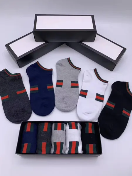 

5 pairs Designer Sock and Graffiti Letters Street Art Pure Color Cotton Towel Bottom Sports Socks mens socks