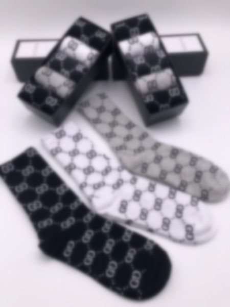 

Sock designer classic letter triangle fashion standard autumn and winter cotton high socks 5 pairs styles brand.