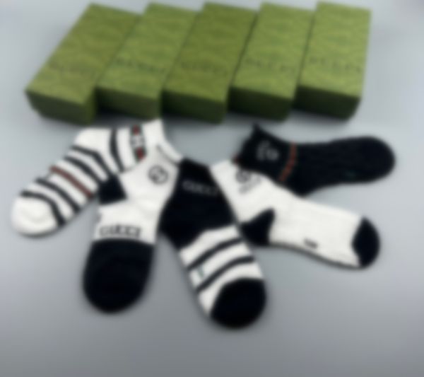 

designer socks for men Solid Color Socks Slippers Classic Ankle Breathable black White Gray Football basketball Sport stocking Luxury Sportsocks 5 pieces/boxr, Green