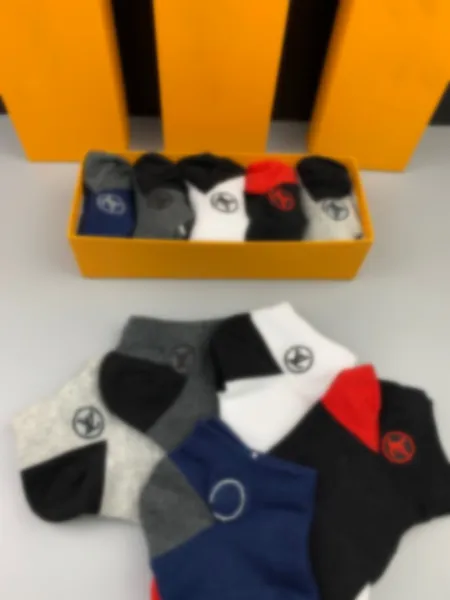 

Mens sock designer mens socks solid color socks slippers classic ankle breathable white black fashion women men socks high quality letter sports sock 5 pieces/box, Beige