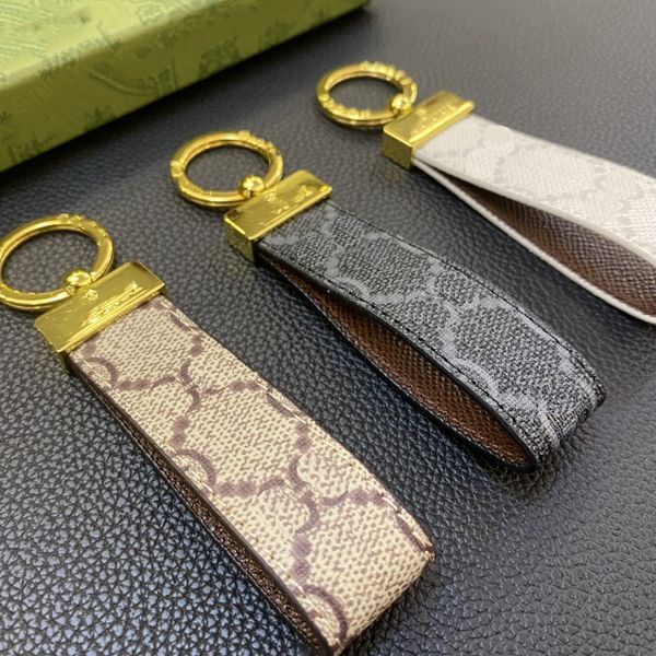 

Designer Keychain Classic Key Chain Holder Keyring Keychains Leather Designers Perfect Gift Idea Alloy Pendant Accessories Car Key Ring CCs