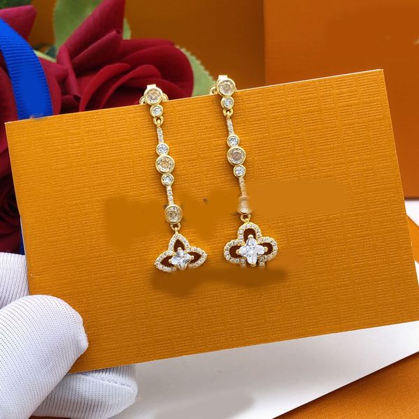 

Drop Earrings Crystal Clover Ear Stud Gold Silver Plated Stainless Steel Brand Designer For Women Wedding Party Jewelry Accessories Wholesale High Quality