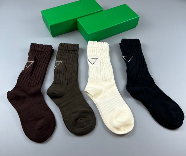 

2024 Designers Mens Womens Socks Five Brands Luxe Sports Winter Mesh Letter Printed Sock Cotton With box, A1
