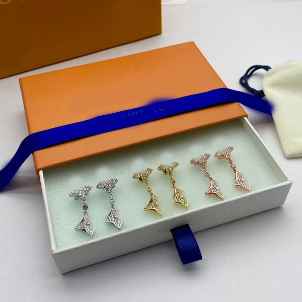 

Crystal Earrings Flower Clover Ear Stud Gold Silver Plated Stainless Steel Brand Designer For Women Wedding Jewelry Accessories Wholesale With Box High Quality