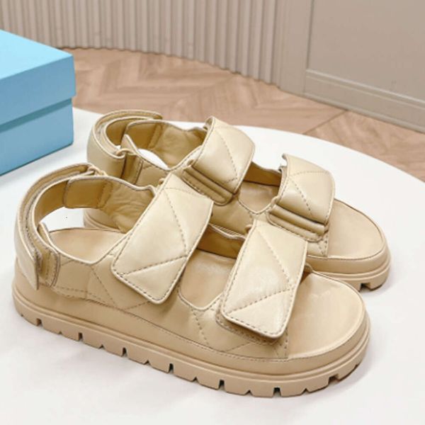 

Nappa New Sandals Leather Womens Slides Flat Slippers Summer White Black Comfortable Home Shoes with Box 538