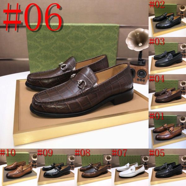 40Model Gold Handmade Embroidered Shoes Man Round Toe Flower Designer Flats Loafer Shoes Mail Slip On Luxury Wedding Shoes Men