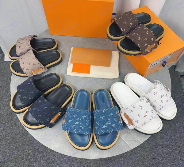 

designer shoes slipper womens pool pillow sandals couples slippers men lady summer flat shoes fashion beach slippers slides casual slipper beach shoe with box, Champagne
