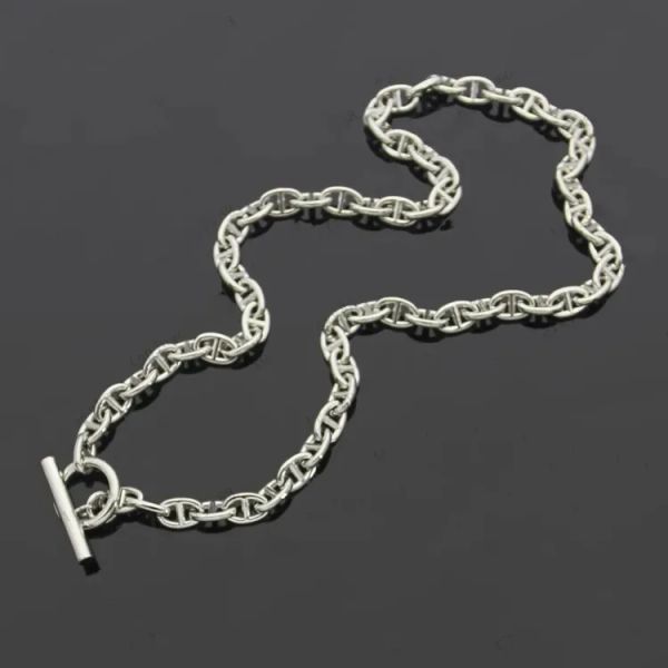 

Designer bracelet U shaped pendant necklace bracelet set round digital French quality fashion classic female jewelry Valentine s Day love gift With box