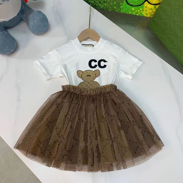 

Luxury designer kids T-shirt veil skirt fashion British fashion brand summer childrens treasures and girls cotton two-piece luxury designer shirt Pleated skirt, Beige