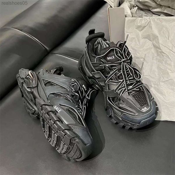 

Factory direct sale Luxury Tripler Casual Shoes Paris Triple S Clear luxurys High Top Sneaker Combination Crystal Bottom Fashion Dad, 10_a