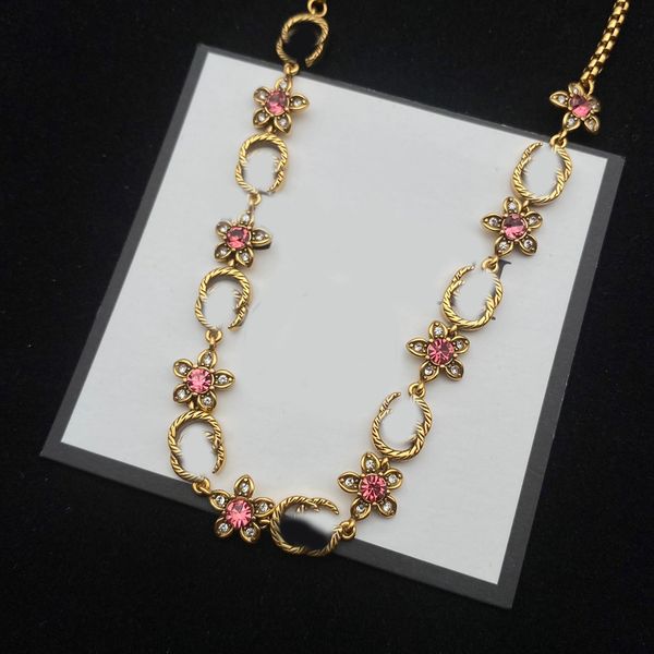

Designer Letters Necklace Pendant Earrings Designer Bracelets for Women Wedding Choker Chain Brand Jewelry Party Accessories