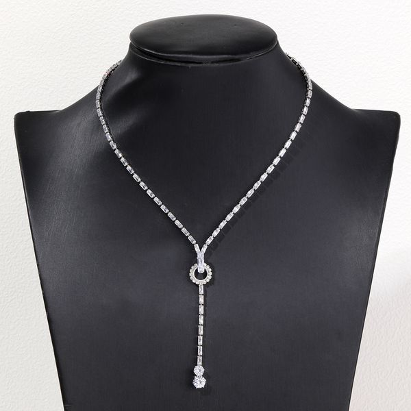 

european and American cross-border new retro design high-end necklace dress with elegant accessories, zircon claw chain