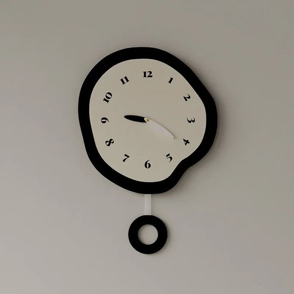 

MOMO Scandinavian Restaurant Ins Celebrity Wall Bedroom Super Silent Clock Living Room 240318