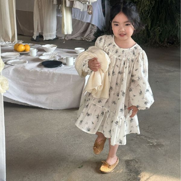 

The new pure dress shows cute Chinese style, Beige