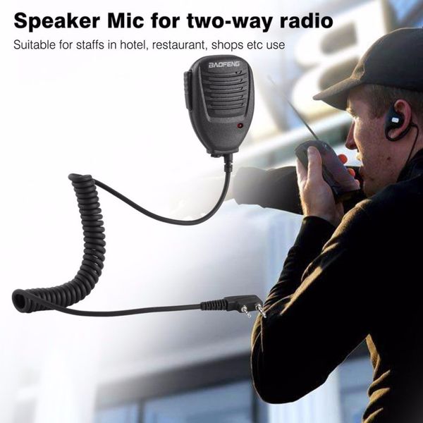 Handheld Speaker Mic Microphone For Baofeng 888S 5R UV82 8D 5RE 5RA Speaker Mic Headset Two Way Radio Walkie Talkie Handheld Mic 8778a be0a6