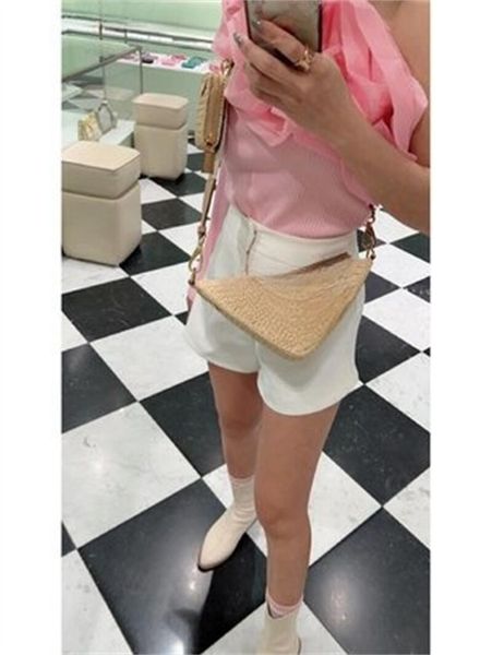 

Pard designer Shoulder Bag Luxury Saffiano leather crossbody bags elegant design emphasized unmistakable texture sophisticated timeless style bucket bag R4, A1