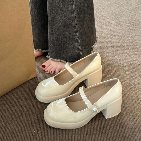 

Mary Jane thick heel shoes for women in early spring 2024 pearl French high heels one line with shallow mouth fairy shoes, Black