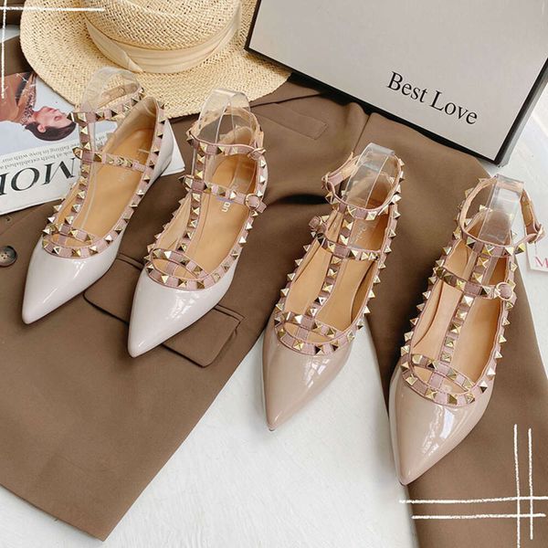 

Rivet pointed flat sole single shoe for women in spring and autumn 2024 new V-home net red patent leather shallow mouth Roman shoes for womens ladybugs, Naked grey