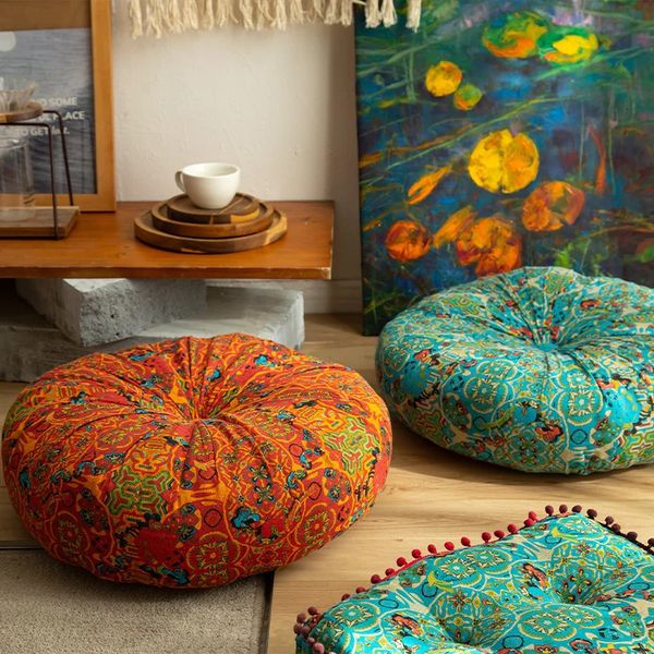 

Cozy Cotton en or Cushion: Round Futon Tatami Mat for Home, Office, and Leisure