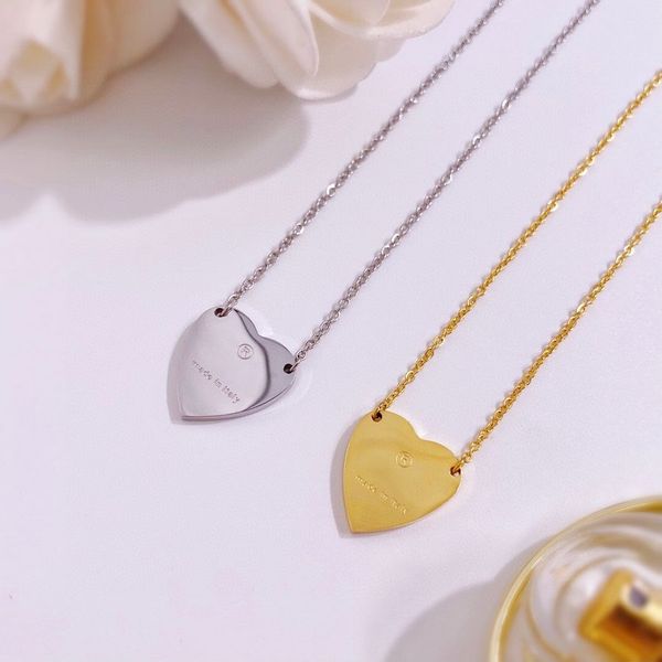 

Designer Necklace 925 Sterling Silver t Family Peach Heart Pendant Thick Chain Ot Necklace Womens Heart-shaped Collarbone Adjustable Temperament Versatile Style