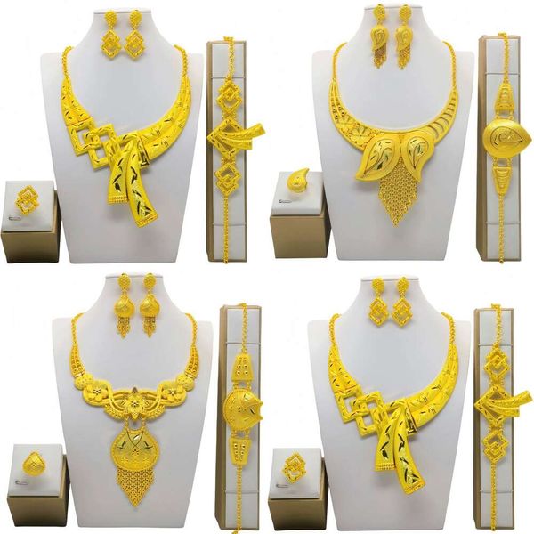 

Gold Plated Jewelry Dubai Women's Wedding Banquet Flower Necklace Earring Set Accessories