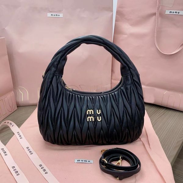 

Fashion bag Pleated tote underarm bag Stylish all-in-one crescent dumpling bag Retro handbag Fashion bag simple, Black