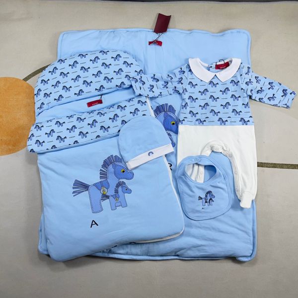 

designer onesie bib burp clothing set tights cotton boys and girls jumpsuit baby quilt 5pcs B1, White