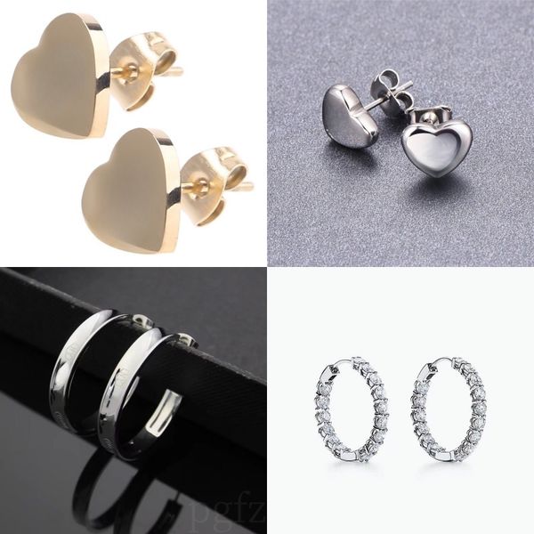 

Luxury Womens Heart Love Stud Earrings for women Classic Style Women Lover Studs Titanium Steel Earings Logo Engagement Earrings