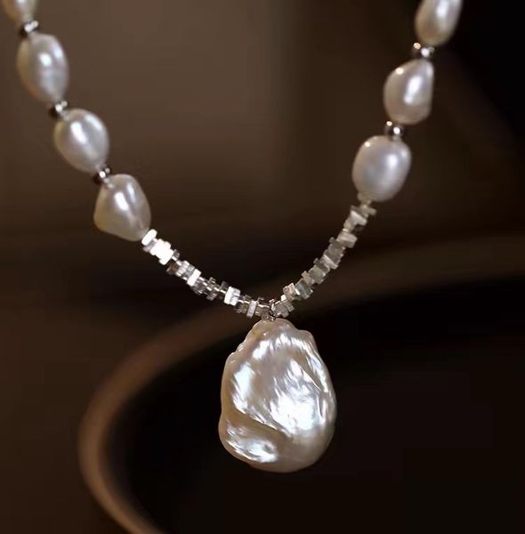 

luxury Natural Baroque Freshwater Pearl Beaded Short Necklace For Women