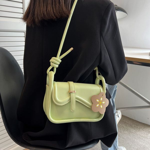 

Hot Selling Ladies Retro Saddle Bag High Quality Leather Bag Shoulder Crossbody Bags For Women, Green