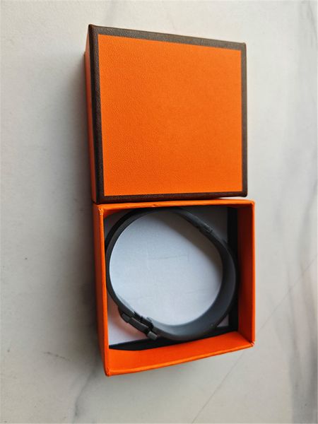 

Womens Mens Screw Bracelet Luxury Customized Bangles Designer Braceletes Punk Accessories Fashion Braclet Christmas Gifts Valentine's Day Cuff Bracelets 225