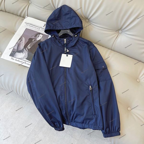 

Designer Mens Jacket Spring and Autumn Windrunner Tee Fashion Hooded Sports Windbreaker Casual Zipper New Family Spring Autumn Jacket, Black