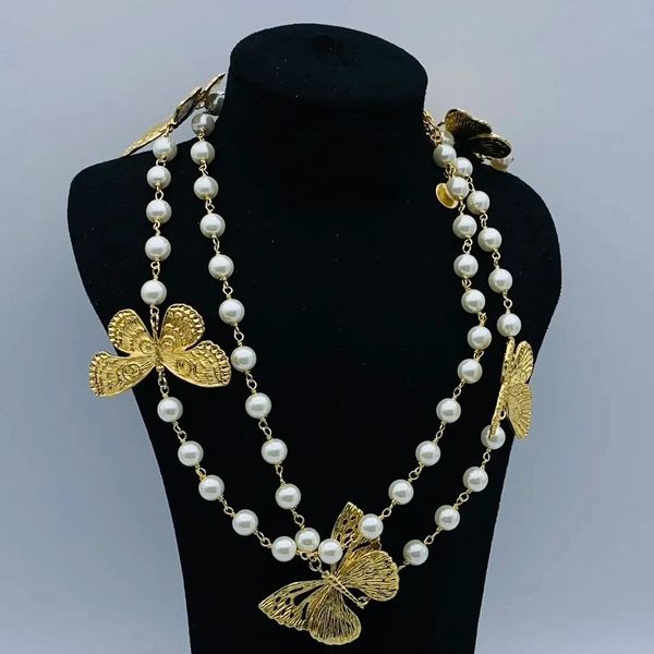 

2024 New Arrival Luxury Brand Designer Gold Color Butterfly Pendant Fashion Long Necklace Chain Jewelry Sets for Women Brand Accessories Gift Trend